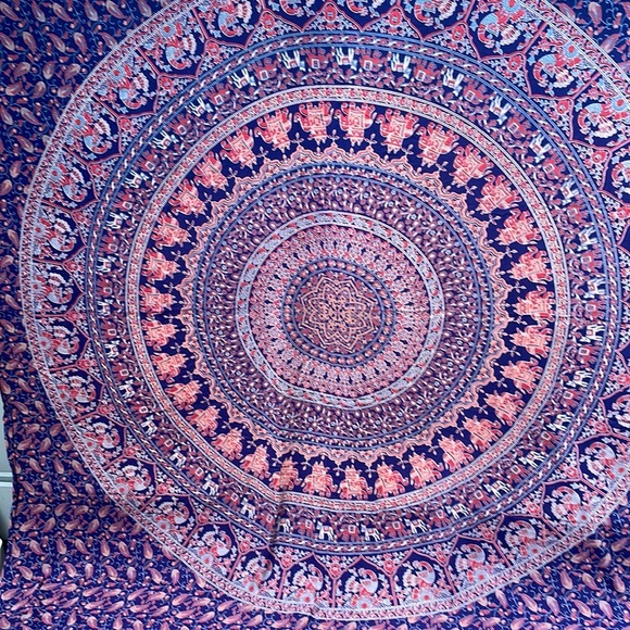 Elephant Meditation Medallion Mandala Tapestry, Bedspread, Throw Tie-dye - Picture 5 of 8